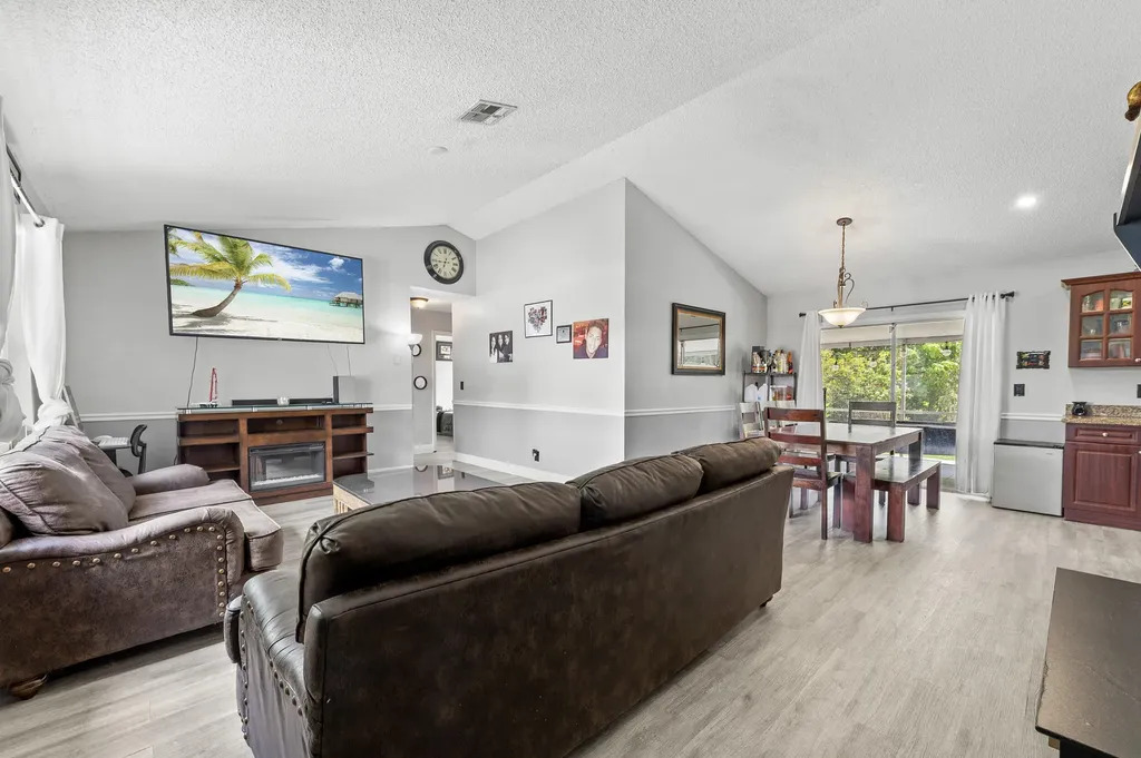 13254 79th Court N West Palm Beach FL 33412