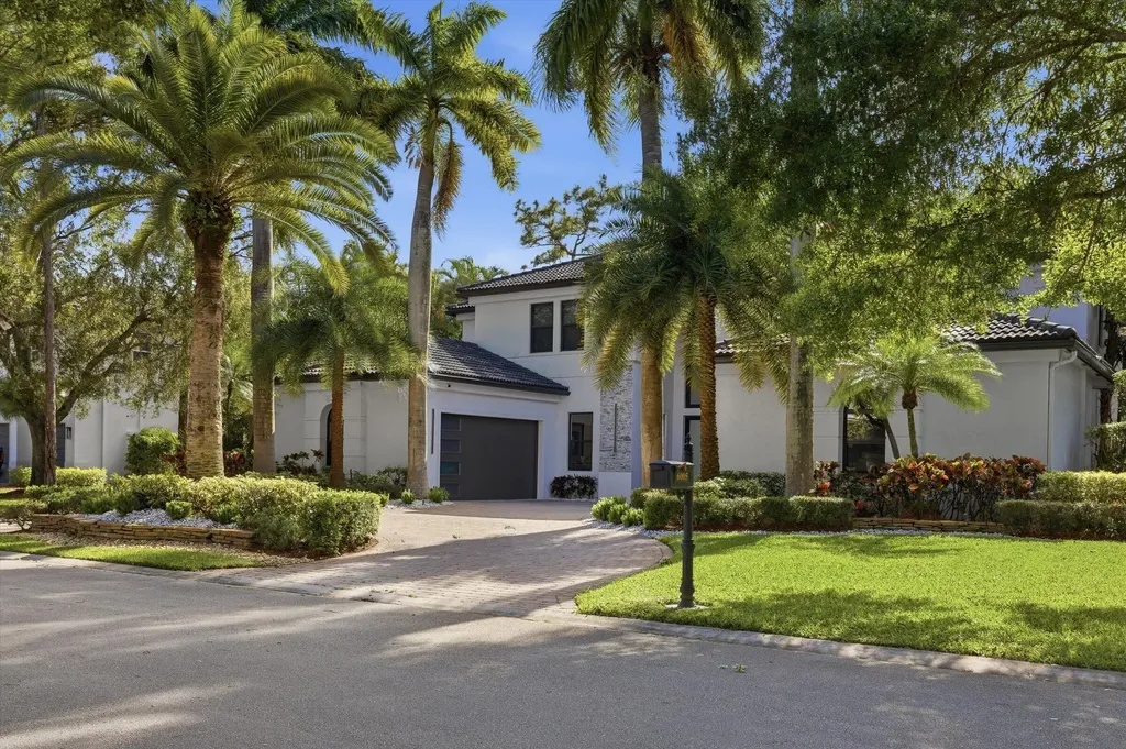 6005 Pinewood Avenue Parkland FL 33067