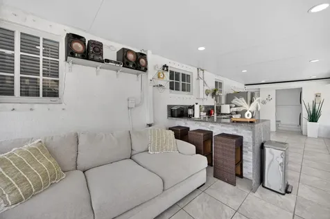 11751 SW 185th Terrace Miami FL 33177