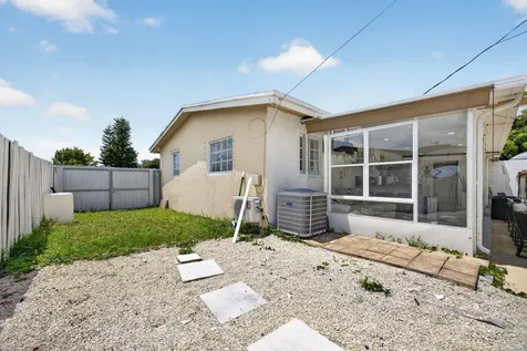 11751 SW 185th Terrace Miami FL 33177