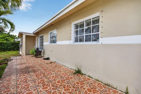 11751 SW 185th Terrace Miami FL 33177