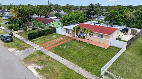 11751 SW 185th Terrace Miami FL 33177