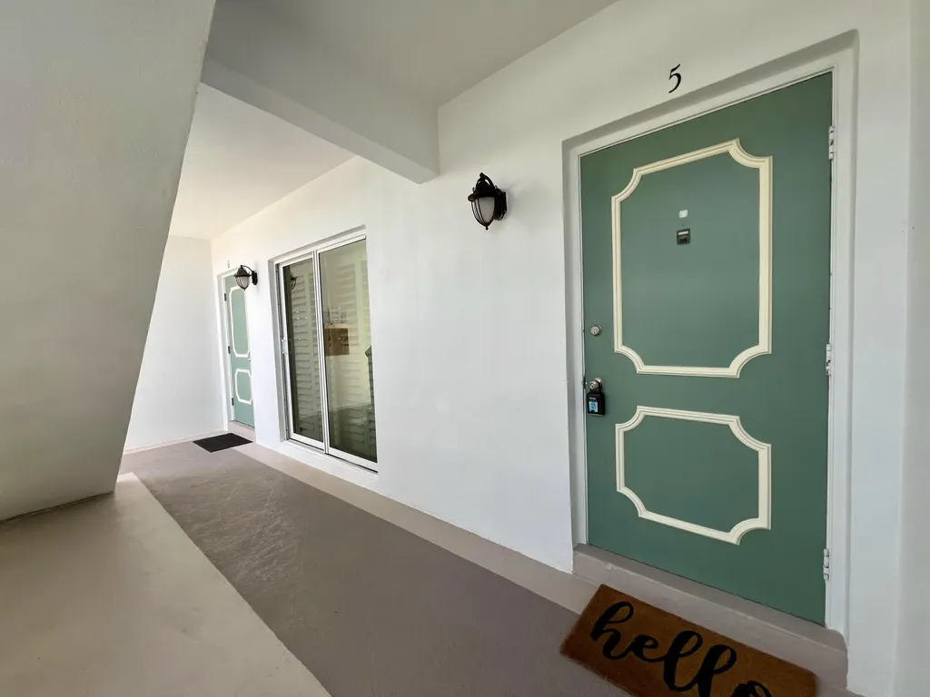 4201 S Ocean Boulevard South Palm Beach FL 33480