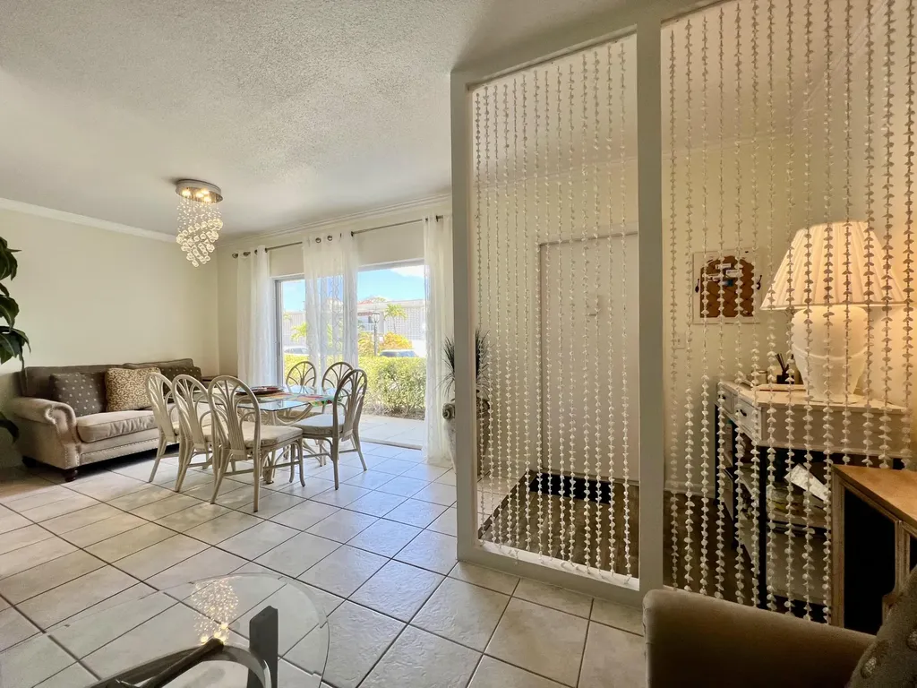 4201 S Ocean Boulevard South Palm Beach FL 33480