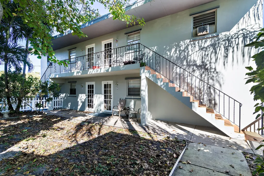 4205 N Flagler Drive West Palm Beach FL 33407