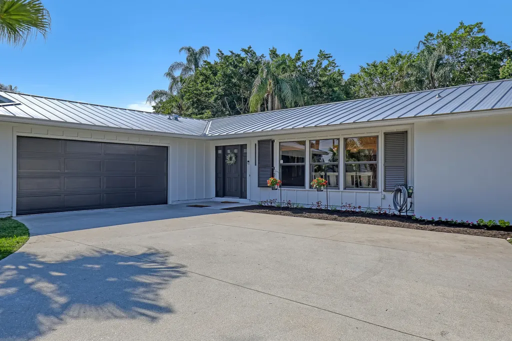 4972 S Kay Street Palm Beach Gardens FL 33418