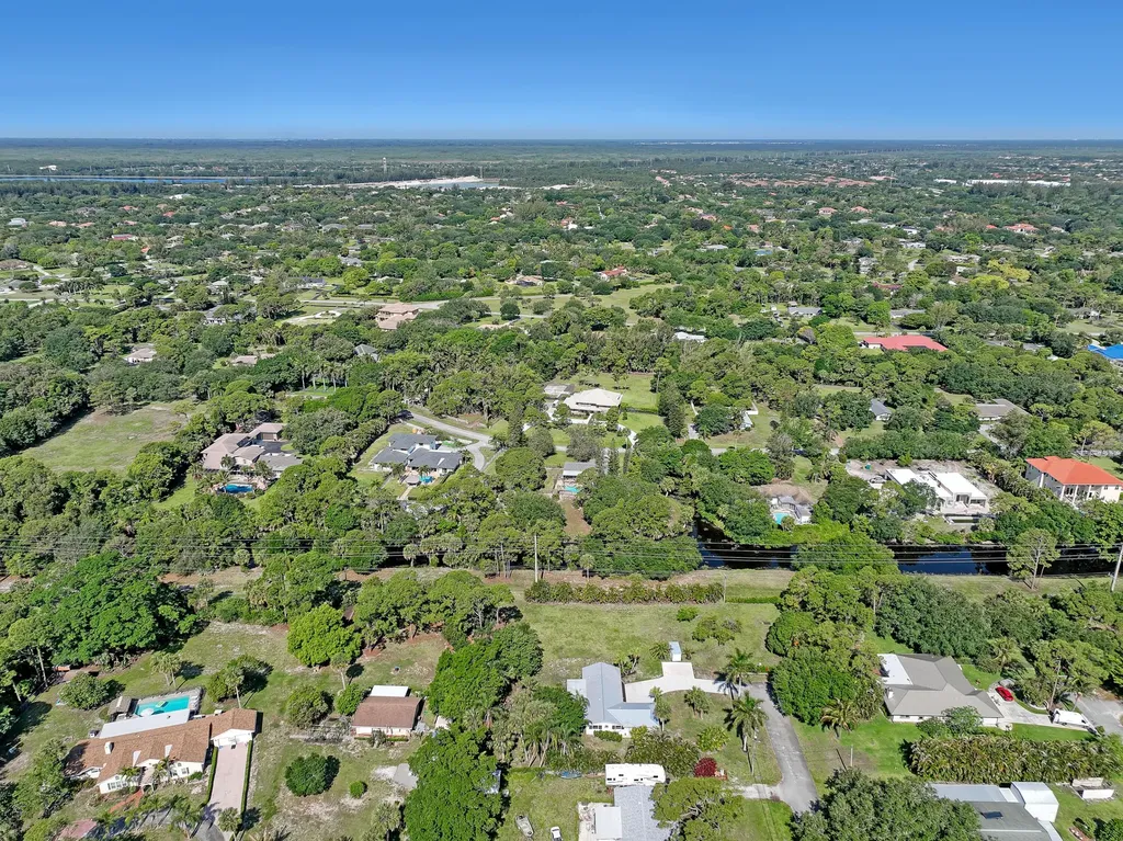 4972 S Kay Street Palm Beach Gardens FL 33418