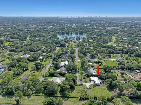 4972 S Kay Street Palm Beach Gardens FL 33418