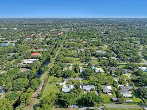 4972 S Kay Street Palm Beach Gardens FL 33418