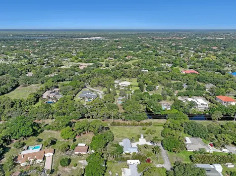 4972 S Kay Street Palm Beach Gardens FL 33418