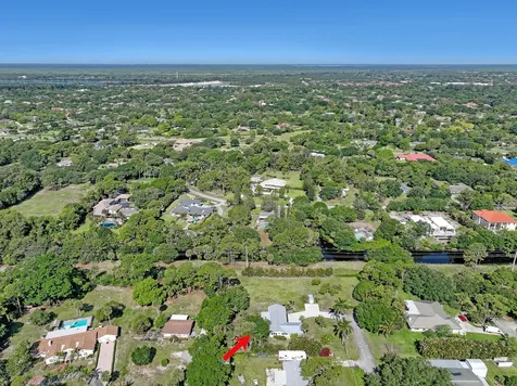 4972 S Kay Street Palm Beach Gardens FL 33418