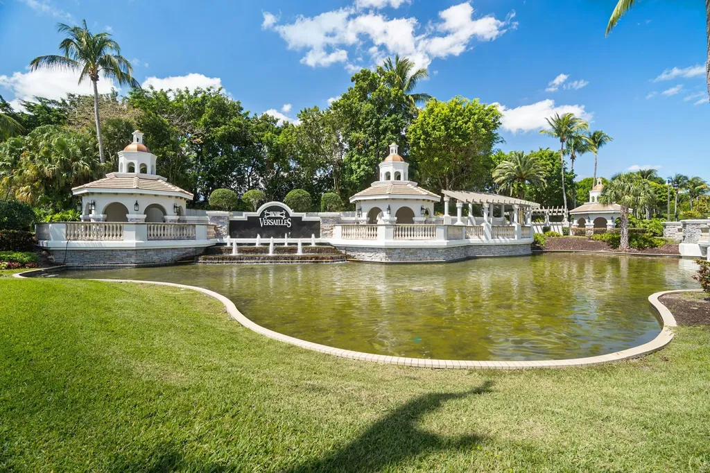 3483 Collonade Drive Wellington FL 33449