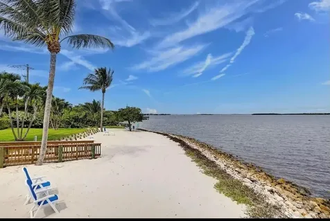 5300 SE Schooner Oaks Way Stuart FL 34997