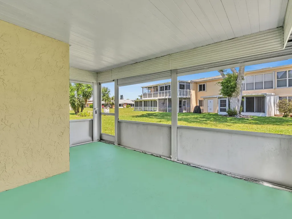 1610 NW 18th Avenue Delray Beach FL 33445