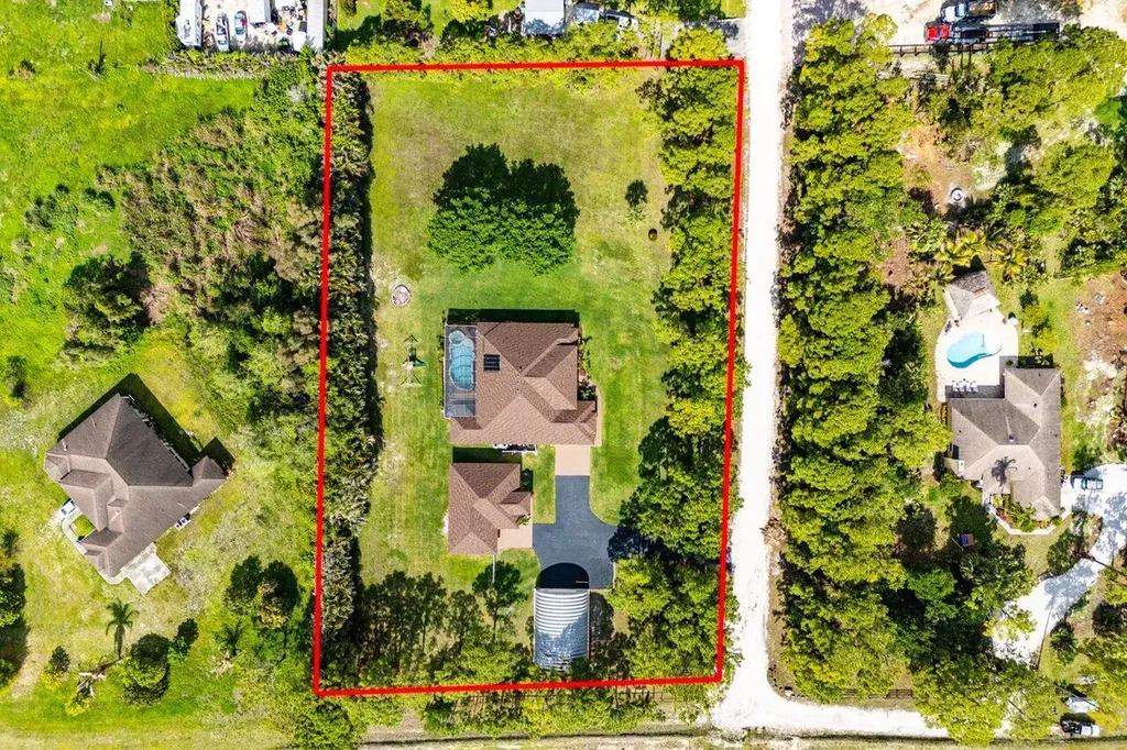 17038 69th Street N The Acreage FL 33470