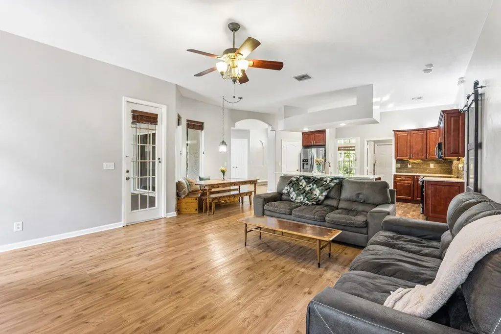 17038 69th Street N The Acreage FL 33470