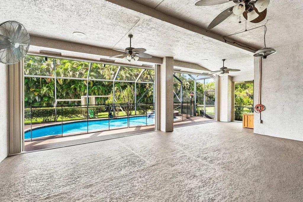 17038 69th Street N The Acreage FL 33470
