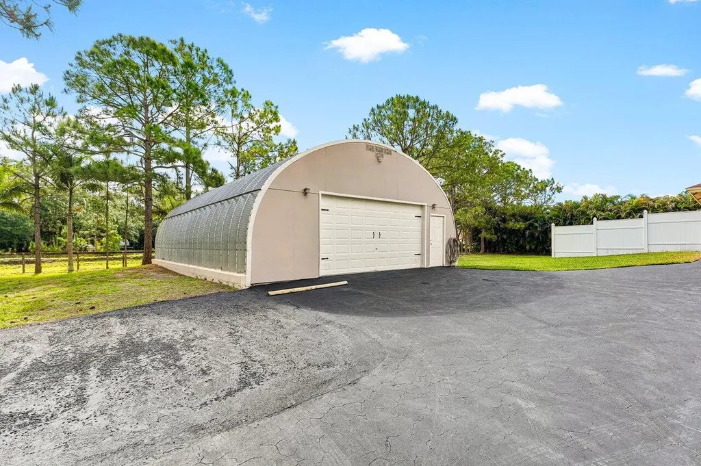 17038 69th Street N The Acreage FL 33470