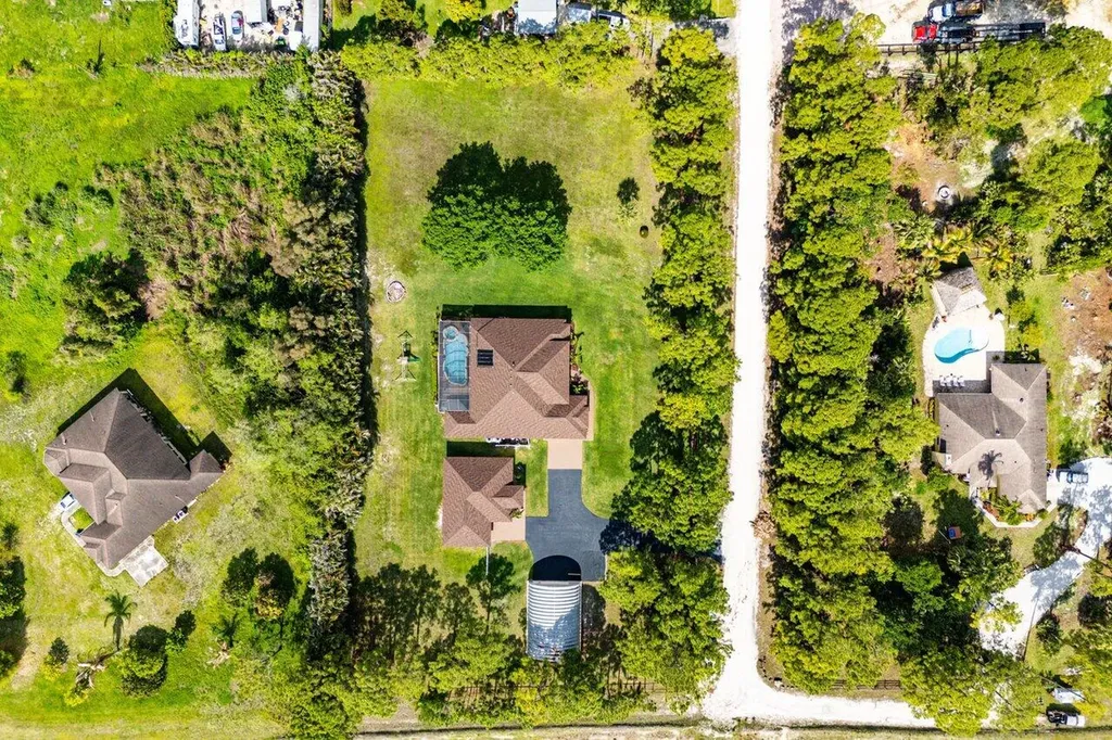 17038 69th Street N The Acreage FL 33470