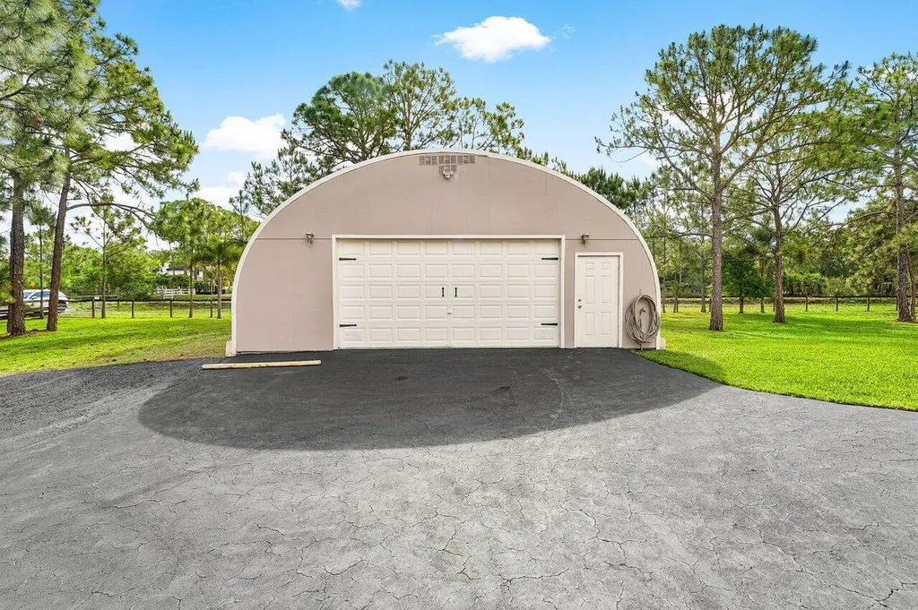 17038 69th Street N The Acreage FL 33470