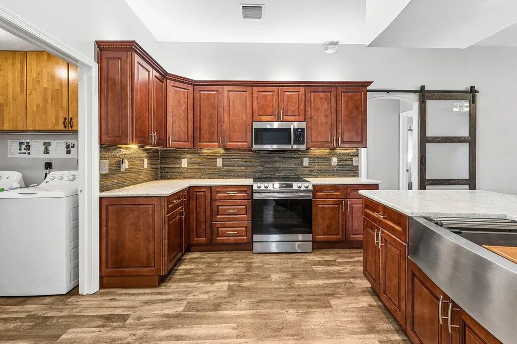 17038 69th Street N The Acreage FL 33470