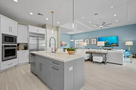 9236 Crestview Circle Palm Beach Gardens FL 33412