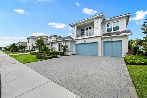 9236 Crestview Circle Palm Beach Gardens FL 33412