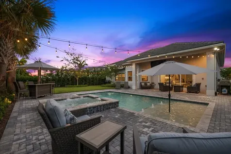 9236 Crestview Circle Palm Beach Gardens FL 33412