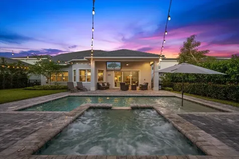 9236 Crestview Circle Palm Beach Gardens FL 33412