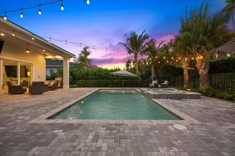 9236 Crestview Circle Palm Beach Gardens FL 33412