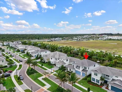 9236 Crestview Circle Palm Beach Gardens FL 33412