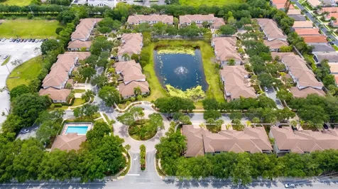 6407 Bella Circle Boynton Beach FL 33437