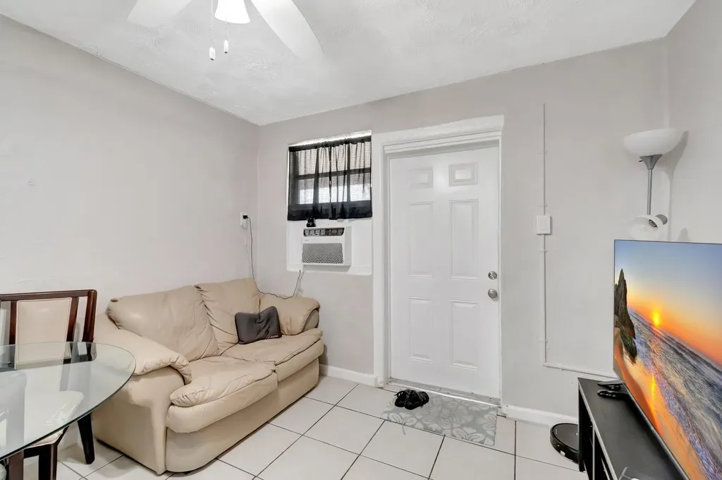 3063 Floweva Street West Palm Beach FL 33406