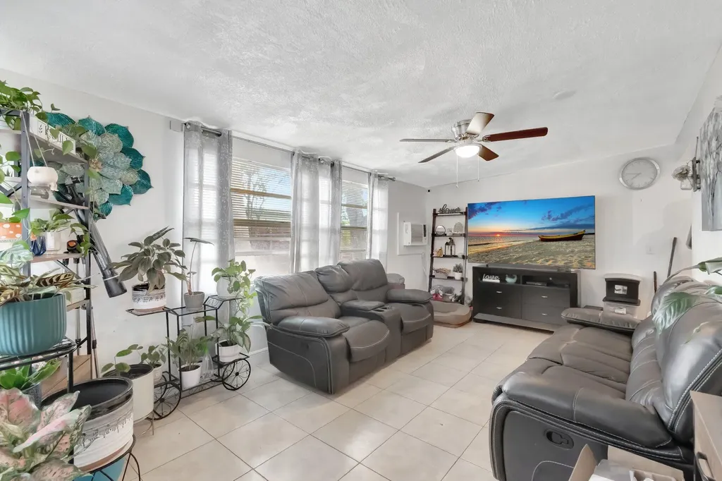 3063 Floweva Street West Palm Beach FL 33406