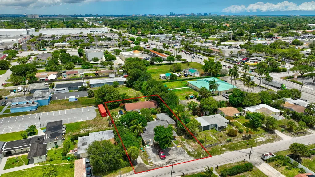 3063 Floweva Street West Palm Beach FL 33406