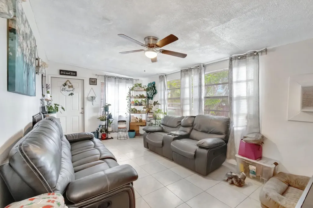 3063 Floweva Street West Palm Beach FL 33406