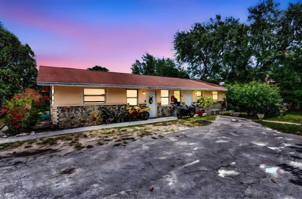 3063 Floweva Street West Palm Beach FL 33406
