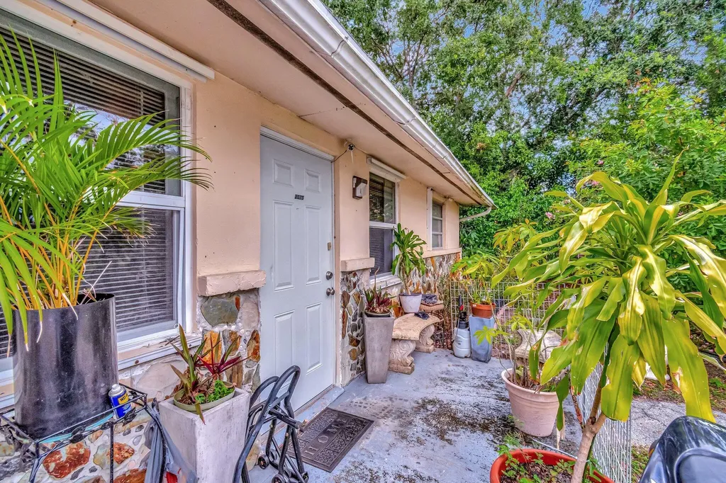 3063 Floweva Street West Palm Beach FL 33406