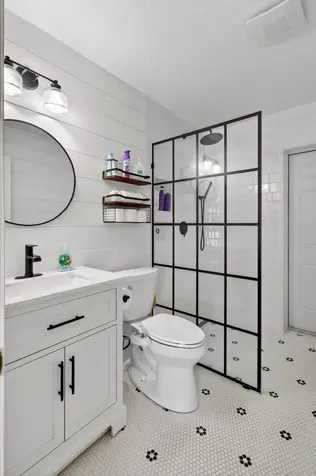 2738 SW District Avenue Port St Lucie FL 34953