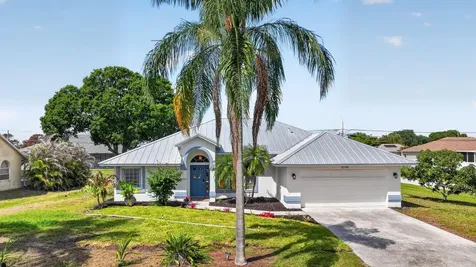 2738 SW District Avenue Port St Lucie FL 34953