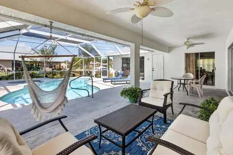 2738 SW District Avenue Port St Lucie FL 34953