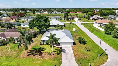 2738 SW District Avenue Port St Lucie FL 34953