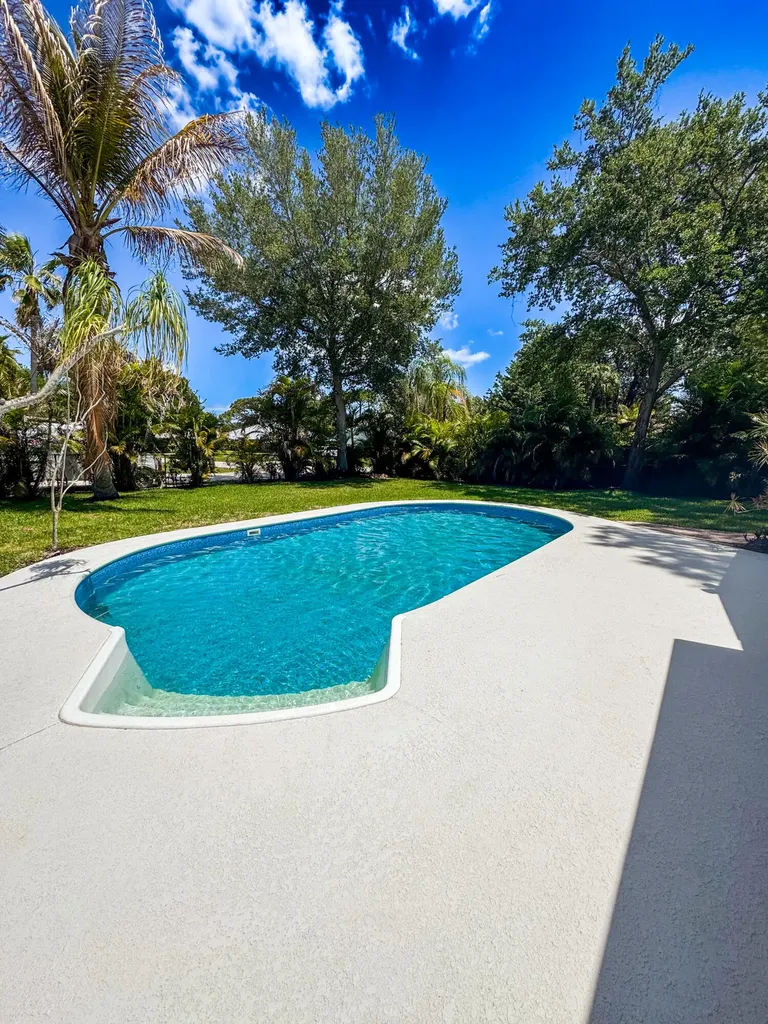 18171 Jupiter Landings Drive Jupiter FL 33458