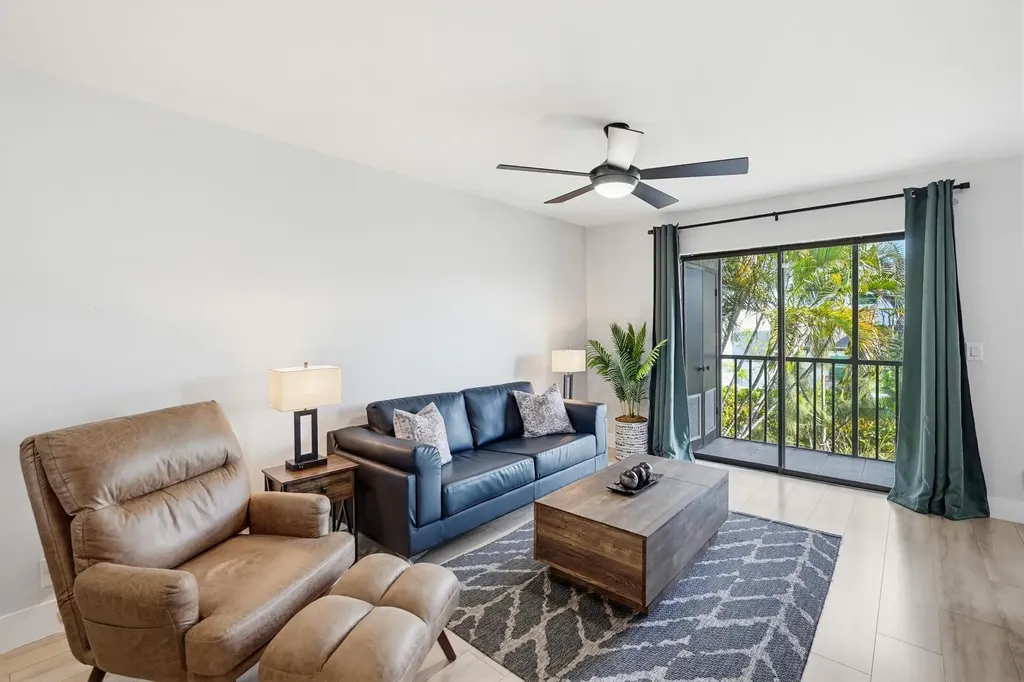 7245 Golf Colony Court Lake Worth FL 33467