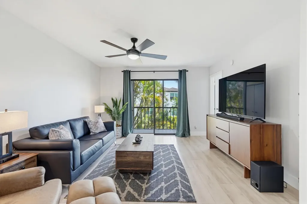 7245 Golf Colony Court Lake Worth FL 33467