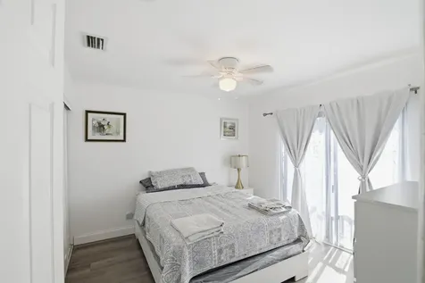 4260 NW 114th Terrace Coral Springs FL 33065