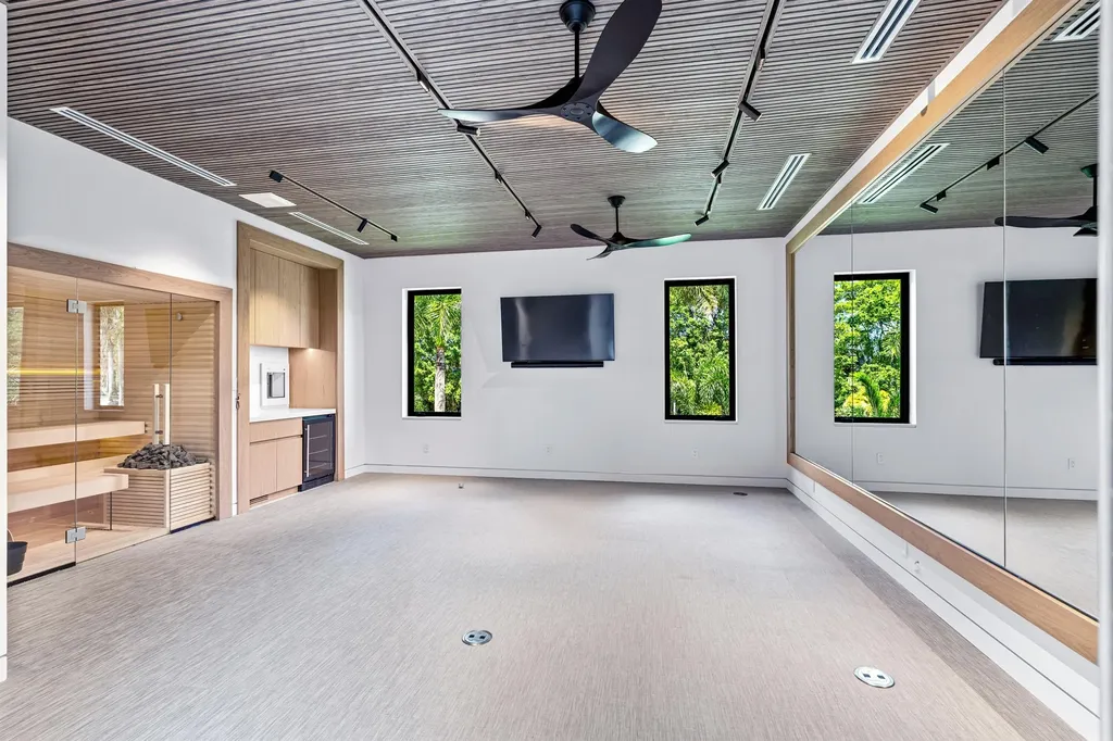 17344 Northway Circle Boca Raton FL 33496