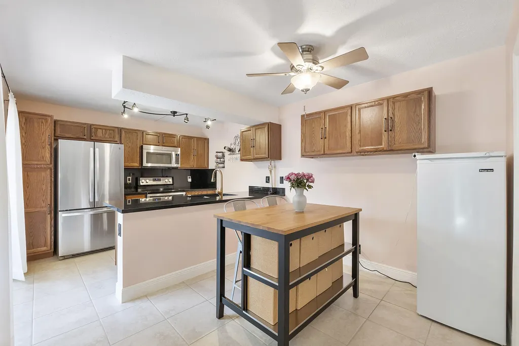 1426 SW 110th Way Davie FL 33324