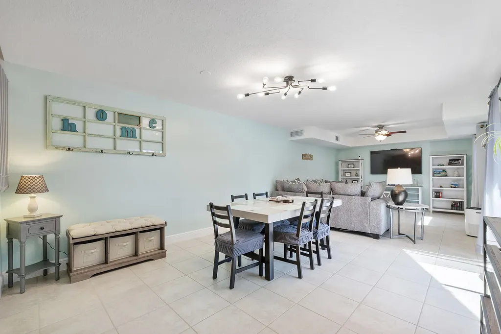1426 SW 110th Way Davie FL 33324