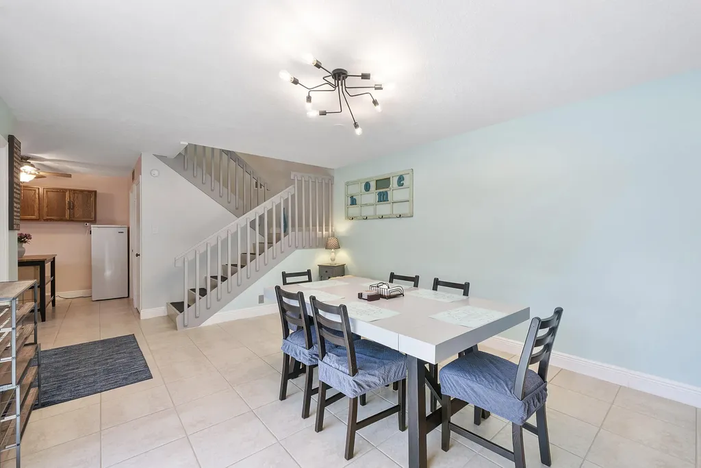 1426 SW 110th Way Davie FL 33324